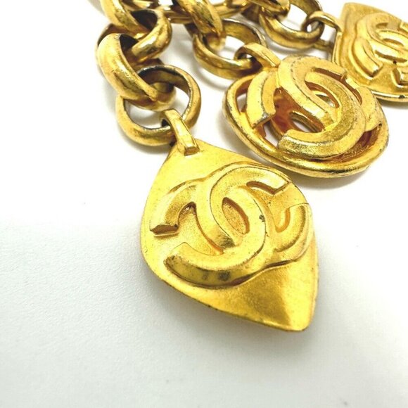 CHANEL CC Mark vintage Key Holder charm Gold Plated Gold - Picture 4 of 9